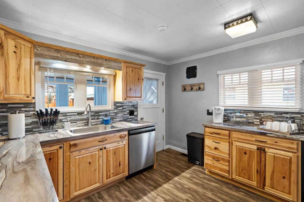Close To Hiawatha Tr And Biking With Hot Tub Wallace Extérieur photo